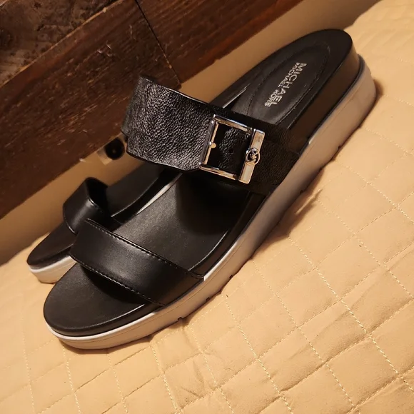 Michael Kors Black Double Strap Sandals - Picture 6 of 7